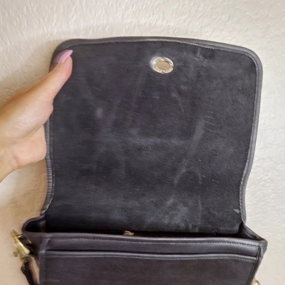 Coach Vintage Penny Pocket black leather Crossbody Purse 22117-06 USA - Picture 9 of 12